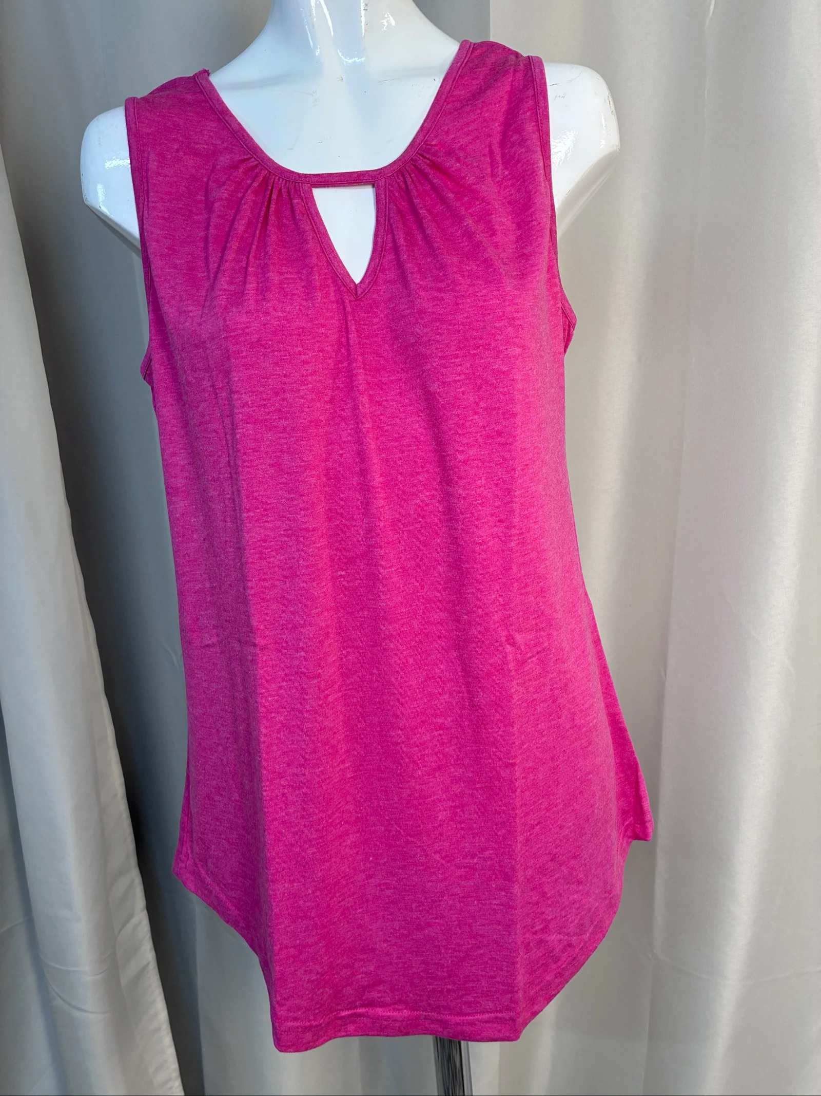 Débardeur Rose Framboise / Fuchsia – Élégant & Confortable M 